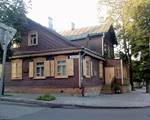 http://upload.wikimedia.org/wikipedia/commons/thumb/a/a8/Bahdanovi%C4%8D_Museum_in_Hrodna.jpg/287px-Bahdanovi%C4%8D_Museum_in_Hrodna.jpg